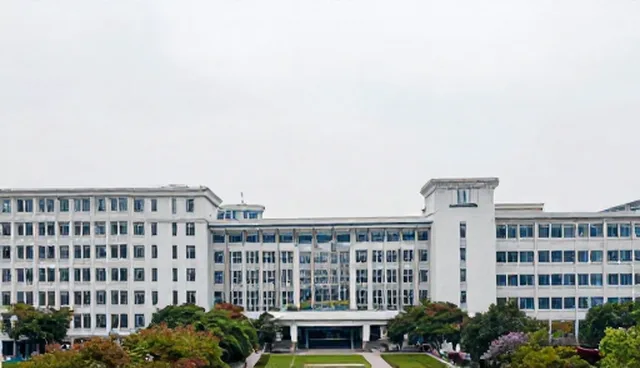 如何选择适合企业的系统选型方案?